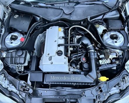 Мерседес Ц-Клас 2000 у Рахове на Automoto.ua Сірий Мерседес Ц-Клас, об'ємом двигуна 2 л та пробігом 140 тис. км за 5400 $, фото 5 на Automoto.ua