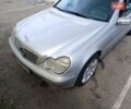 Сірий Мерседес Ц-Клас, об'ємом двигуна 2 л та пробігом 280 тис. км за 3500 $, фото 5 на Automoto.ua