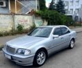 Серый Мерседес Ц-Класс, объемом двигателя 2 л и пробегом 250 тыс. км за 2550 $, фото 1 на Automoto.ua