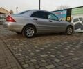 Сірий Мерседес Ц-Клас, об'ємом двигуна 2 л та пробігом 340 тис. км за 4400 $, фото 17 на Automoto.ua