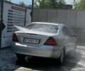 Сірий Мерседес Ц-Клас, об'ємом двигуна 2 л та пробігом 249 тис. км за 2200 $, фото 6 на Automoto.ua