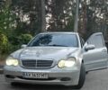 Сірий Мерседес Ц-Клас, об'ємом двигуна 2 л та пробігом 320 тис. км за 2711 $, фото 1 на Automoto.ua