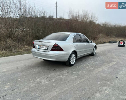 Сірий Мерседес Ц-Клас, об'ємом двигуна 2.2 л та пробігом 322 тис. км за 4390 $, фото 4 на Automoto.ua