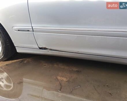 Сірий Мерседес Ц-Клас, об'ємом двигуна 2.2 л та пробігом 600 тис. км за 2000 $, фото 4 на Automoto.ua