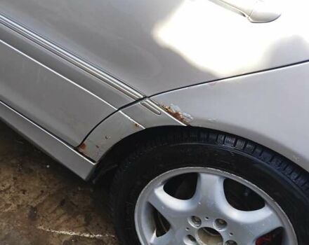 Сірий Мерседес Ц-Клас, об'ємом двигуна 2.2 л та пробігом 600 тис. км за 2000 $, фото 5 на Automoto.ua