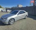 Мерседес Ц-Клас 2000 у Чорноморську (Іллічівську) на Automoto.ua Сірий Мерседес Ц-Клас, об'ємом двигуна 2 л та пробігом 373 тис. км за 4700 $, фото 1 на Automoto.ua