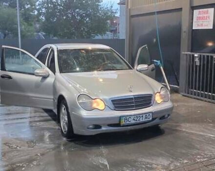 Сірий Мерседес Ц-Клас, об'ємом двигуна 1.8 л та пробігом 168 тис. км за 5500 $, фото 6 на Automoto.ua