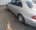 Сірий Мерседес Ц-Клас, об'ємом двигуна 2 л та пробігом 400 тис. км за 2500 $, фото 3 на Automoto.ua