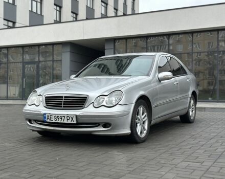 Сірий Мерседес Ц-Клас, об'ємом двигуна 2 л та пробігом 274 тис. км за 4499 $, фото 1 на Automoto.ua