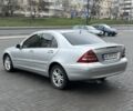 Сірий Мерседес Ц-Клас, об'ємом двигуна 2 л та пробігом 274 тис. км за 4499 $, фото 6 на Automoto.ua