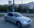 Сірий Мерседес Ц-Клас, об'ємом двигуна 2.15 л та пробігом 332 тис. км за 3800 $, фото 1 на Automoto.ua