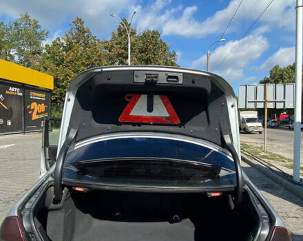 Сірий Мерседес Ц-Клас, об'ємом двигуна 2 л та пробігом 410 тис. км за 4400 $, фото 7 на Automoto.ua