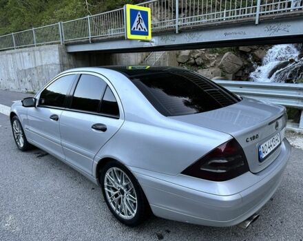 Мерседес Ц-Клас 2000 у Рахове на Automoto.ua Сірий Мерседес Ц-Клас, об'ємом двигуна 2 л та пробігом 140 тис. км за 5400 $, фото 4 на Automoto.ua