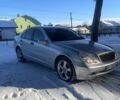 Сірий Мерседес Ц-Клас, об'ємом двигуна 2 л та пробігом 335 тис. км за 3700 $, фото 6 на Automoto.ua