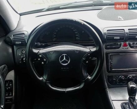 Сірий Мерседес Ц-Клас, об'ємом двигуна 1.8 л та пробігом 350 тис. км за 3999 $, фото 14 на Automoto.ua