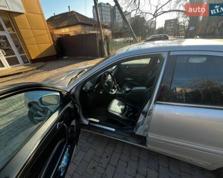 Серый Мерседес Ц-Класс, объемом двигателя 2.2 л и пробегом 407 тыс. км за 4250 $, фото 1 на Automoto.ua