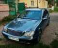 Сірий Мерседес Ц-Клас, об'ємом двигуна 2 л та пробігом 270 тис. км за 5000 $, фото 1 на Automoto.ua