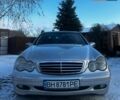 Серый Мерседес Ц-Класс, объемом двигателя 3.2 л и пробегом 269 тыс. км за 4999 $, фото 1 на Automoto.ua