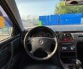 Серый Мерседес Ц-Класс, объемом двигателя 2.4 л и пробегом 560 тыс. км за 3900 $, фото 12 на Automoto.ua