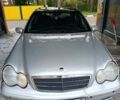 Мерседес Ц-Клас 2001 у Житомирі на Automoto.ua Сірий Мерседес Ц-Клас, об'ємом двигуна 2.15 л та пробігом 357 тис. км за 3450 $, фото 16 на Automoto.ua