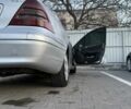 Сірий Мерседес Ц-Клас, об'ємом двигуна 2.2 л та пробігом 311 тис. км за 3500 $, фото 13 на Automoto.ua