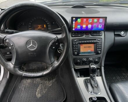 Серый Мерседес Ц-Класс, объемом двигателя 2.7 л и пробегом 308 тыс. км за 2600 $, фото 9 на Automoto.ua