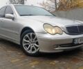 Сірий Мерседес Ц-Клас, об'ємом двигуна 2.7 л та пробігом 315 тис. км за 5800 $, фото 1 на Automoto.ua