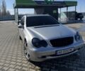Сірий Мерседес Ц-Клас, об'ємом двигуна 2 л та пробігом 145 тис. км за 5715 $, фото 1 на Automoto.ua