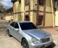 Серый Мерседес Ц-Класс, объемом двигателя 2 л и пробегом 270 тыс. км за 5099 $, фото 1 на Automoto.ua