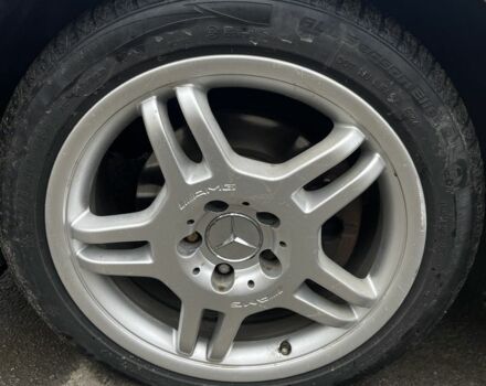 Серый Мерседес Ц-Класс, объемом двигателя 2.7 л и пробегом 308 тыс. км за 2600 $, фото 12 на Automoto.ua