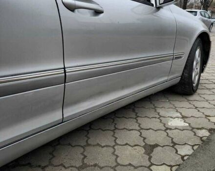 Сірий Мерседес Ц-Клас, об'ємом двигуна 2.69 л та пробігом 300 тис. км за 4000 $, фото 1 на Automoto.ua