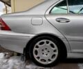 Сірий Мерседес Ц-Клас, об'ємом двигуна 2 л та пробігом 390 тис. км за 3000 $, фото 8 на Automoto.ua