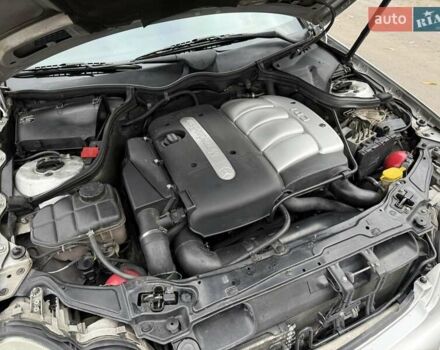 Серый Мерседес Ц-Класс, объемом двигателя 2.1 л и пробегом 319 тыс. км за 4500 $, фото 28 на Automoto.ua