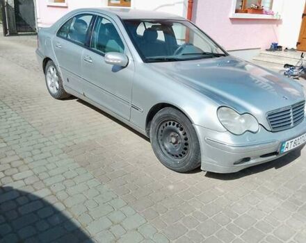 Серый Мерседес Ц-Класс, объемом двигателя 2.7 л и пробегом 163 тыс. км за 3200 $, фото 4 на Automoto.ua