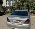 Сірий Мерседес Ц-Клас, об'ємом двигуна 2.7 л та пробігом 175 тис. км за 3900 $, фото 3 на Automoto.ua