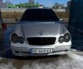 Серый Мерседес Ц-Класс, объемом двигателя 2 л и пробегом 300 тыс. км за 4600 $, фото 1 на Automoto.ua