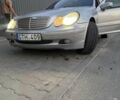 Сірий Мерседес Ц-Клас, об'ємом двигуна 0 л та пробігом 314 тис. км за 2900 $, фото 1 на Automoto.ua