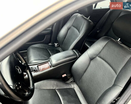 Серый Мерседес Ц-Класс, объемом двигателя 2 л и пробегом 200 тыс. км за 3800 $, фото 17 на Automoto.ua