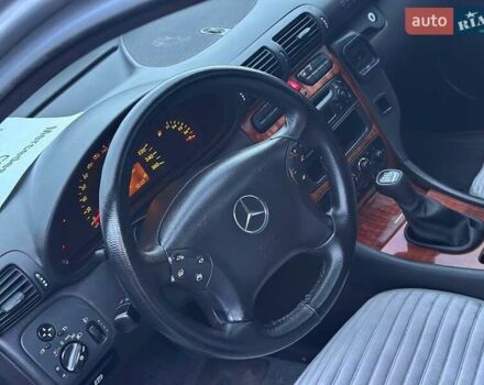 Серый Мерседес Ц-Класс, объемом двигателя 2.15 л и пробегом 320 тыс. км за 3800 $, фото 8 на Automoto.ua