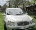 Сірий Мерседес Ц-Клас, об'ємом двигуна 2.2 л та пробігом 442 тис. км за 5500 $, фото 1 на Automoto.ua