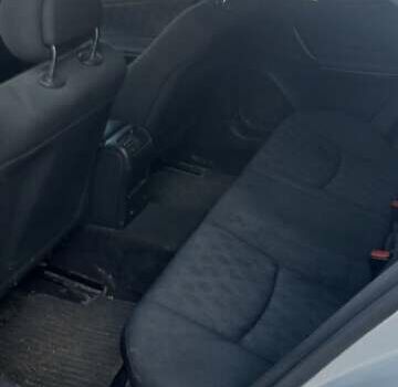 Серый Мерседес Ц-Класс, объемом двигателя 2 л и пробегом 187 тыс. км за 3500 $, фото 11 на Automoto.ua