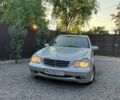 Сірий Мерседес Ц-Клас, об'ємом двигуна 2 л та пробігом 265 тис. км за 4400 $, фото 1 на Automoto.ua