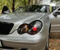 Сірий Мерседес Ц-Клас, об'ємом двигуна 2 л та пробігом 125 тис. км за 5500 $, фото 27 на Automoto.ua
