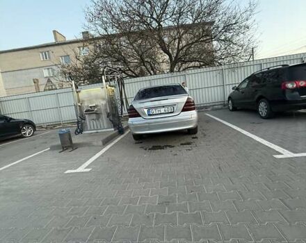 Сірий Мерседес Ц-Клас, об'ємом двигуна 0 л та пробігом 314 тис. км за 2900 $, фото 5 на Automoto.ua