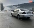 Серый Мерседес Ц-Класс, объемом двигателя 2.2 л и пробегом 320 тыс. км за 5300 $, фото 1 на Automoto.ua
