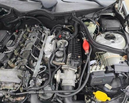 Сірий Мерседес Ц-Клас, об'ємом двигуна 2.69 л та пробігом 300 тис. км за 4000 $, фото 11 на Automoto.ua