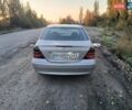 Серый Мерседес Ц-Класс, объемом двигателя 2.15 л и пробегом 315 тыс. км за 3600 $, фото 2 на Automoto.ua