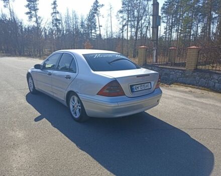 Сірий Мерседес Ц-Клас, об'ємом двигуна 2.1 л та пробігом 390 тис. км за 3800 $, фото 12 на Automoto.ua