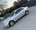 Сірий Мерседес Ц-Клас, об'ємом двигуна 2 л та пробігом 293 тис. км за 2950 $, фото 3 на Automoto.ua