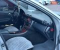 Серый Мерседес Ц-Класс, объемом двигателя 2.15 л и пробегом 320 тыс. км за 3800 $, фото 5 на Automoto.ua